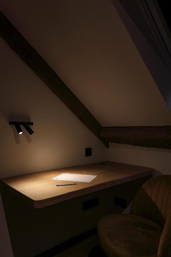 Couleur Basilic Aparthotel Rochefort Bagian luar foto