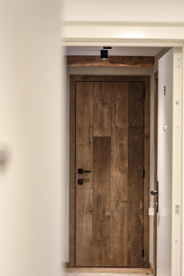 Couleur Basilic Aparthotel Rochefort Bagian luar foto