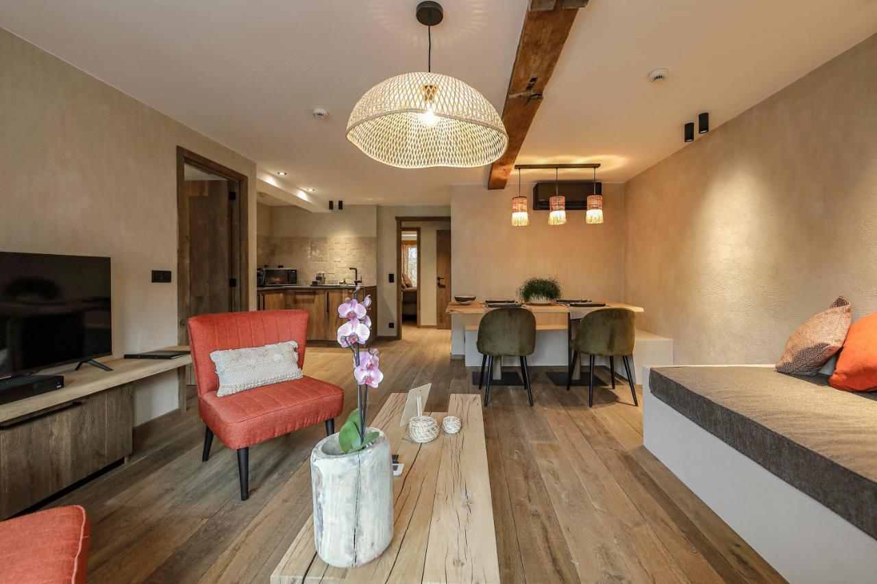 Couleur Basilic Aparthotel Rochefort Bagian luar foto