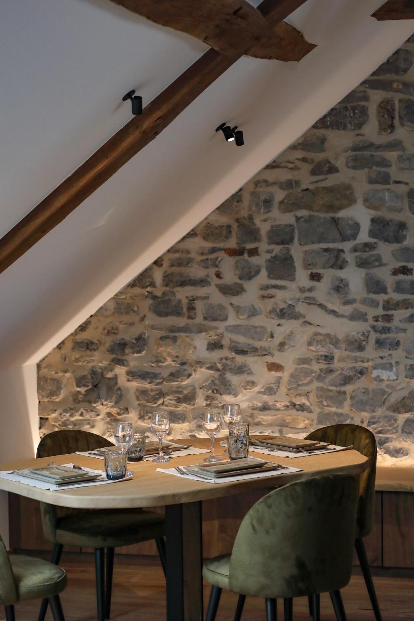 Couleur Basilic Aparthotel Rochefort Bagian luar foto