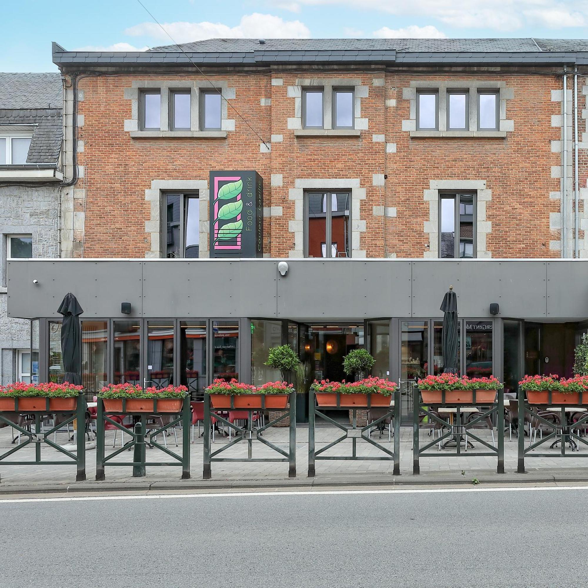 Couleur Basilic Aparthotel Rochefort Bagian luar foto